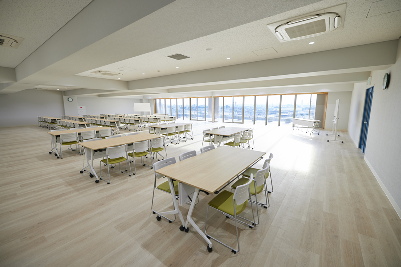 スカイホール(SKY Hall)